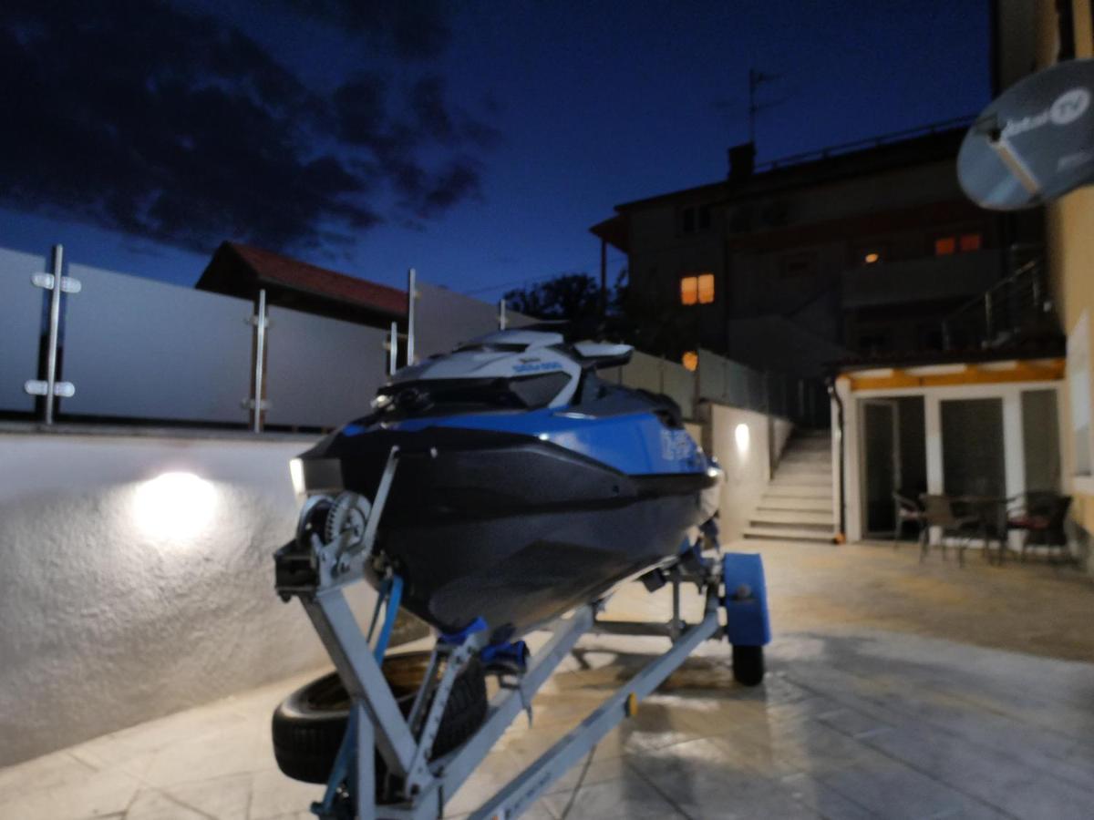 Apartment & Olive Oil Valuma コペル エクステリア 写真